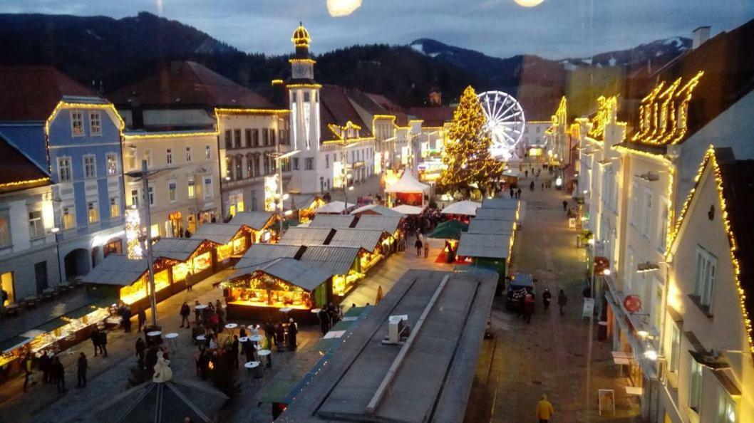 Ferienwohnung AusZeit Leoben 1 mit Terasse und gratis Parkplatz Exterior foto